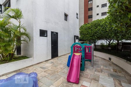 Apartamento à venda com 340m², 4 quartos e 4 vagasPlayground