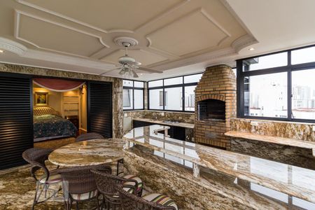 Apartamento à venda com 340m², 4 quartos e 4 vagasVaranda gourmet