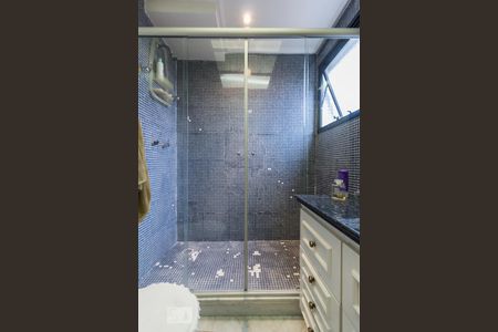 Apartamento à venda com 340m², 4 quartos e 4 vagasBanheiro suíte 1