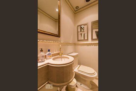 Lavabo 1 de apartamento à venda com 4 quartos, 340m² em Alto da Lapa, São Paulo