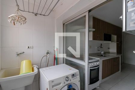 Apartamento à venda com 70m², 2 quartos e 1 vaga Apartamento à venda com 70m², 2 quartos e 1 vagaÁrea de Serviço