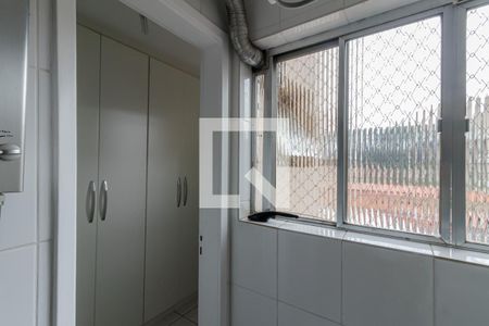 Apartamento à venda com 70m², 2 quartos e 1 vaga Apartamento à venda com 70m², 2 quartos e 1 vagaÁrea de Serviço