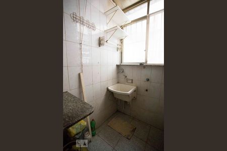 área de serviço de apartamento para alugar com 2 quartos, 50m² em Icaraí, Niterói