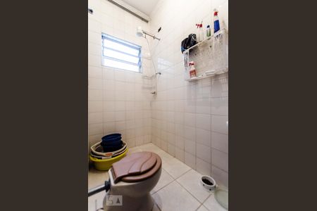 Casa à venda com 410m², 6 quartos e 4 vagasBanheiro de serviço