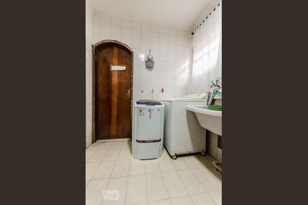 Casa à venda com 410m², 6 quartos e 4 vagasÁrea de serviço