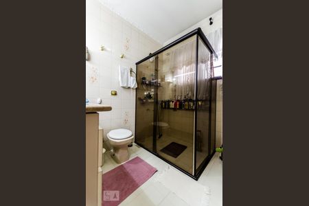 Casa à venda com 410m², 6 quartos e 4 vagasBanheiro da suíte 2