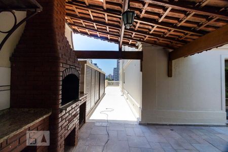 Apartamento à venda com 70m², 2 quartos e 2 vagasChurrasqueira