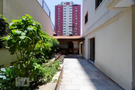 Apartamento à venda com 70m², 2 quartos e 2 vagasChurrasqueira