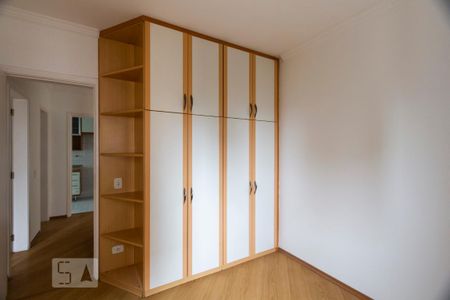 Apartamento à venda com 70m², 2 quartos e 2 vagasQuarto 1