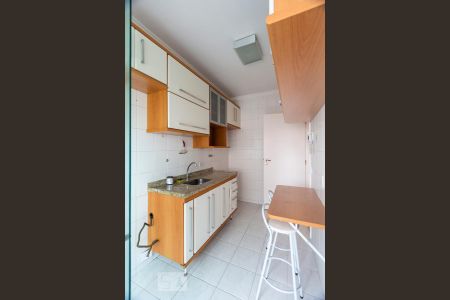 Apartamento à venda com 70m², 2 quartos e 2 vagasCozinha