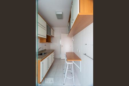 Apartamento à venda com 70m², 2 quartos e 2 vagasCozinha