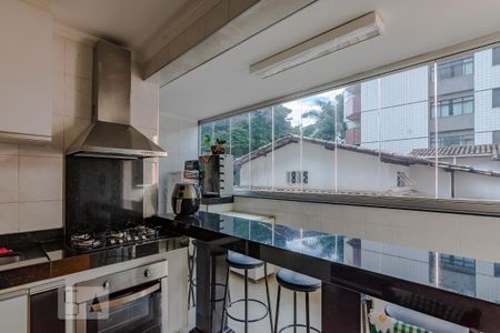 Cozinha de apartamento para alugar com 3 quartos, 124m² em Cruzeiro, Belo Horizonte