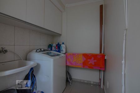 Quarto Área de Serviço de apartamento para alugar com 3 quartos, 124m² em Cruzeiro, Belo Horizonte