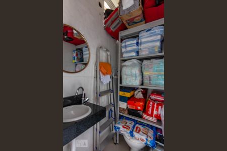 Apartamento para alugar com 124m², 3 quartos e 1 vaga Apartamento para alugar com 124m², 3 quartos e 1 vagaBanheiro Área de Serviço