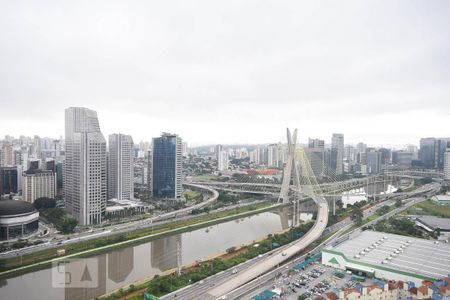 Vista de kitnet/studio para alugar com 1 quarto, 39m² em Real Parque, São Paulo
