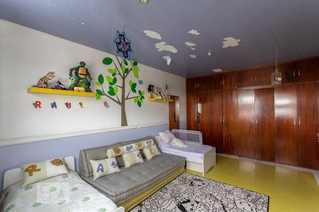 Apartamento à venda com 600m², 4 quartos e 3 vagasSuíte2