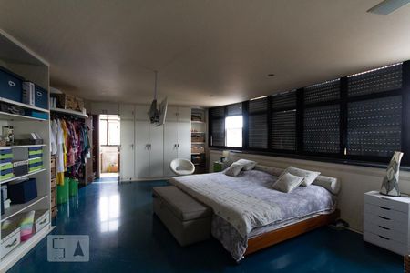 Apartamento à venda com 600m², 4 quartos e 3 vagasSuíte1