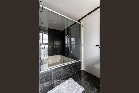 Apartamento à venda com 600m², 4 quartos e 3 vagasSuíte2