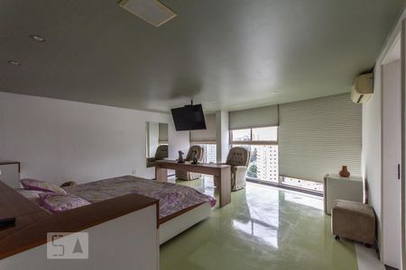 Apartamento à venda com 600m², 4 quartos e 3 vagasSuíte2