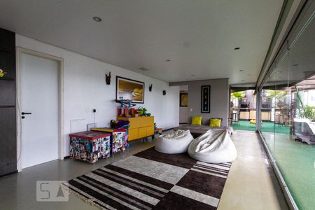 Apartamento à venda com 600m², 4 quartos e 3 vagasCobertura