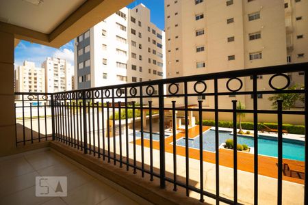 Sacada de apartamento para alugar com 1 quarto, 48m² em Cambuí, Campinas