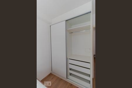 Quarto -Armário de apartamento para alugar com 1 quarto, 48m² em Cambuí, Campinas