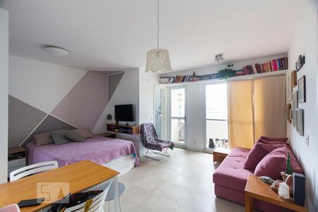 Sala / Quarto de kitnet/studio para alugar com 1 quarto, 39m² em Vila do Encontro, São Paulo