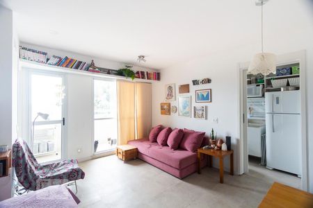Sala / Quarto de kitnet/studio para alugar com 1 quarto, 39m² em Vila do Encontro, São Paulo