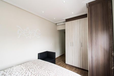 Apartamento à venda com 130m², 4 quartos e 2 vagasQuarto 3 / Suíte 1