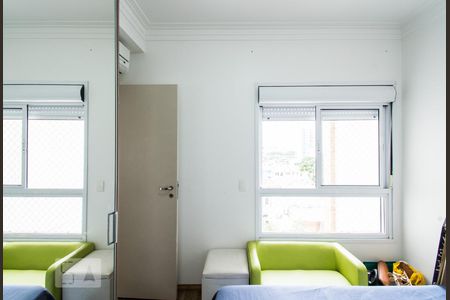 Apartamento à venda com 130m², 4 quartos e 2 vagasQuarto 1