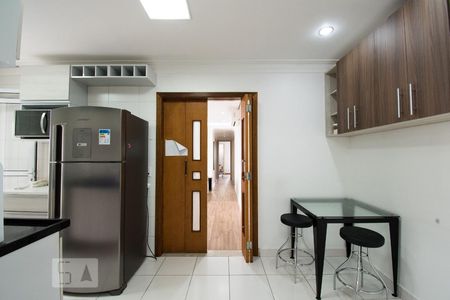 Apartamento à venda com 130m², 4 quartos e 2 vagasCozinha