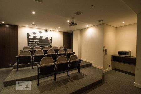 Apartamento à venda com 130m², 4 quartos e 2 vagasÁrea Externa - Cinema