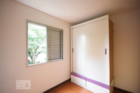 Quarto 2 de apartamento para alugar com 3 quartos, 95m² em Vila Sônia, São Paulo