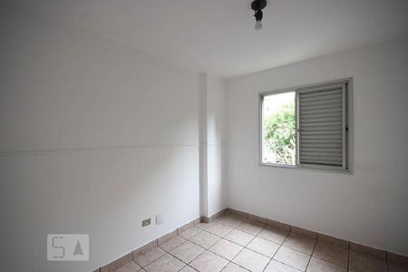 Quarto 1 de apartamento para alugar com 3 quartos, 95m² em Vila Sônia, São Paulo