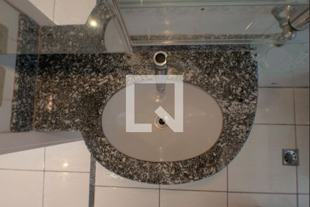 Apartamento à venda com 68m², 2 quartos e 2 vagasBanheiro da Suíte