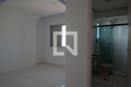 Apartamento à venda com 68m², 2 quartos e 2 vagasQuarto 2 - Suíte