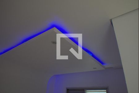 Apartamento à venda com 68m², 2 quartos e 2 vagasDetalhe da Suíte