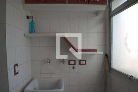 Apartamento à venda com 68m², 2 quartos e 2 vagasÁrea de Serviço