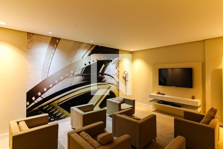 Apartamento à venda com 73m², 2 quartos e 1 vagaCinema