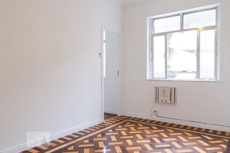 Sala de apartamento para alugar com 4 quartos, 89m² em Botafogo, Rio de Janeiro