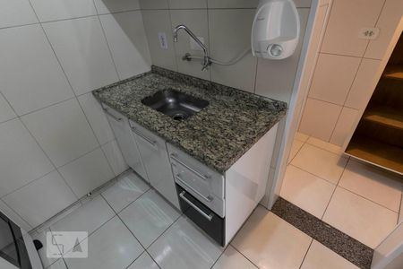 Apartamento para alugar com 41m², 1 quarto e sem vagaCozinha (Armários)