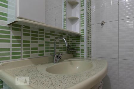 Banheiro (Torneira) de apartamento à venda com 1 quarto, 41m² em Liberdade, São Paulo