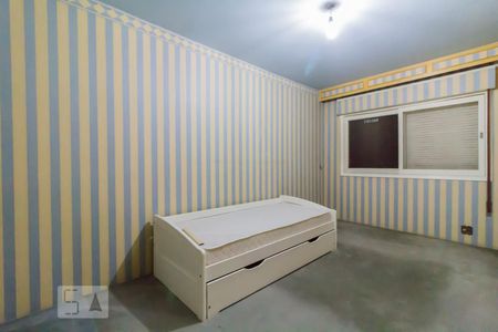 Casa à venda com 520m², 5 quartos e 5 vagas Casa à venda com 520m², 5 quartos e 5 vagasQuarto 2