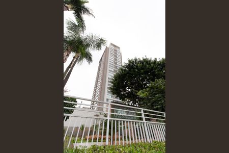 Studio à venda com 37m², 1 quarto e 1 vaga Studio à venda com 37m², 1 quarto e 1 vagaFachada