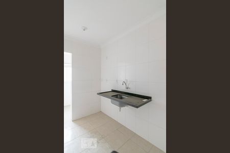 Cozinha de apartamento à venda com 2 quartos, 55m² em Jardim Sílvia, Santo André