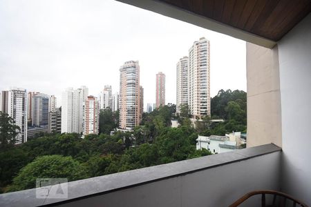 Varanda de apartamento para alugar com 1 quarto, 35m² em Paraíso do Morumbi, São Paulo