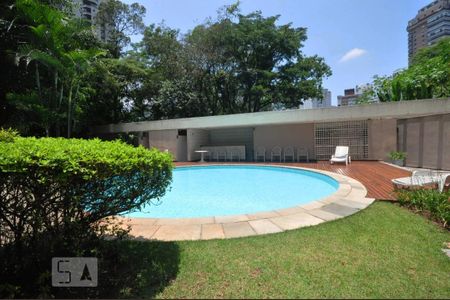 Apartamento à venda com 35m², 1 quarto e 1 vagaPiscina