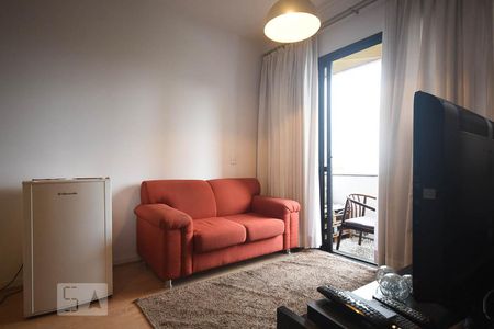 Sala de apartamento para alugar com 1 quarto, 35m² em Paraíso do Morumbi, São Paulo