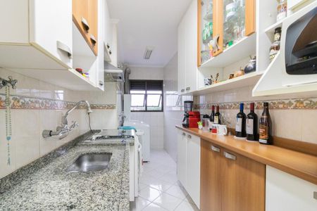 Cozinha de apartamento para alugar com 2 quartos, 75m² em Santa Terezinha, São Bernardo do Campo