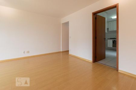 Apartamento para alugar com 94m², 3 quartos e 2 vagasSala
